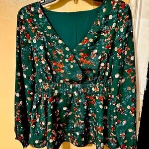 Size M blouse